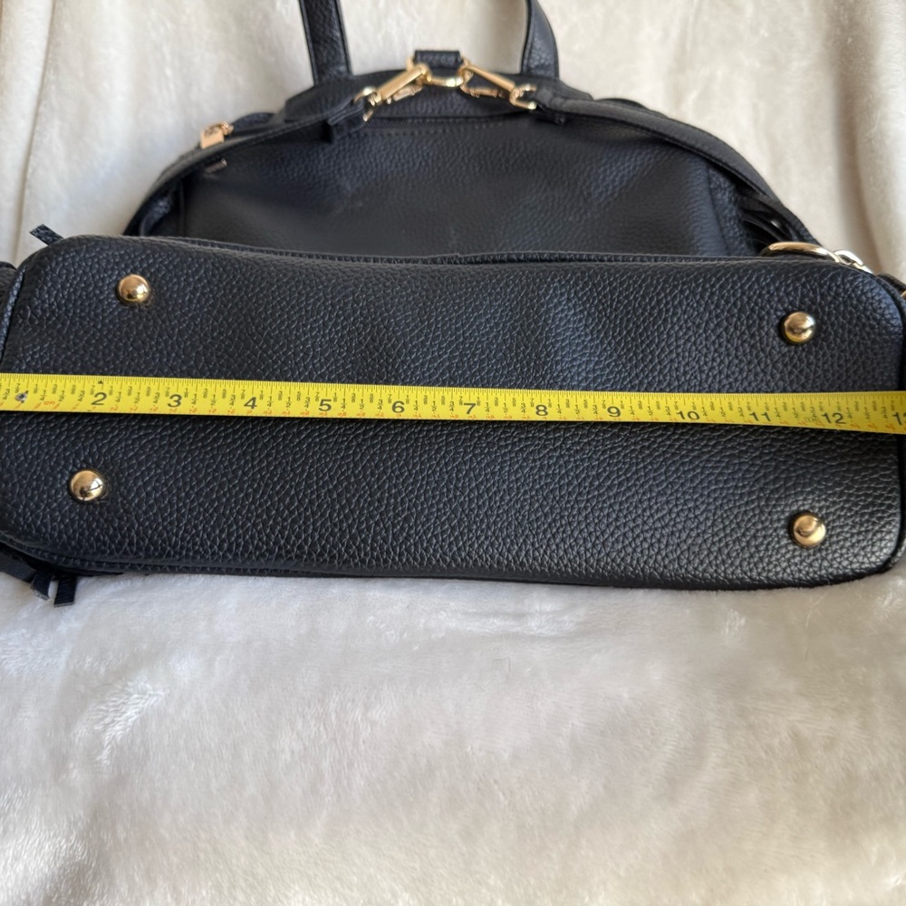 Black Leather Fringe Backpack - Picture 11 of 12